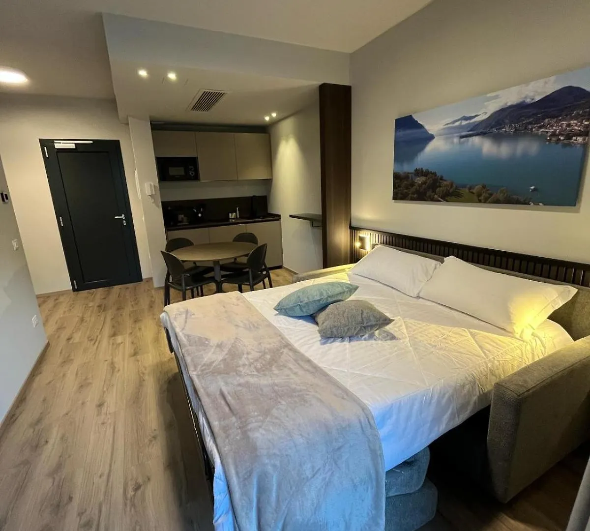 Baia Delle Rose Holiday Apartments Costa Volpino Italie