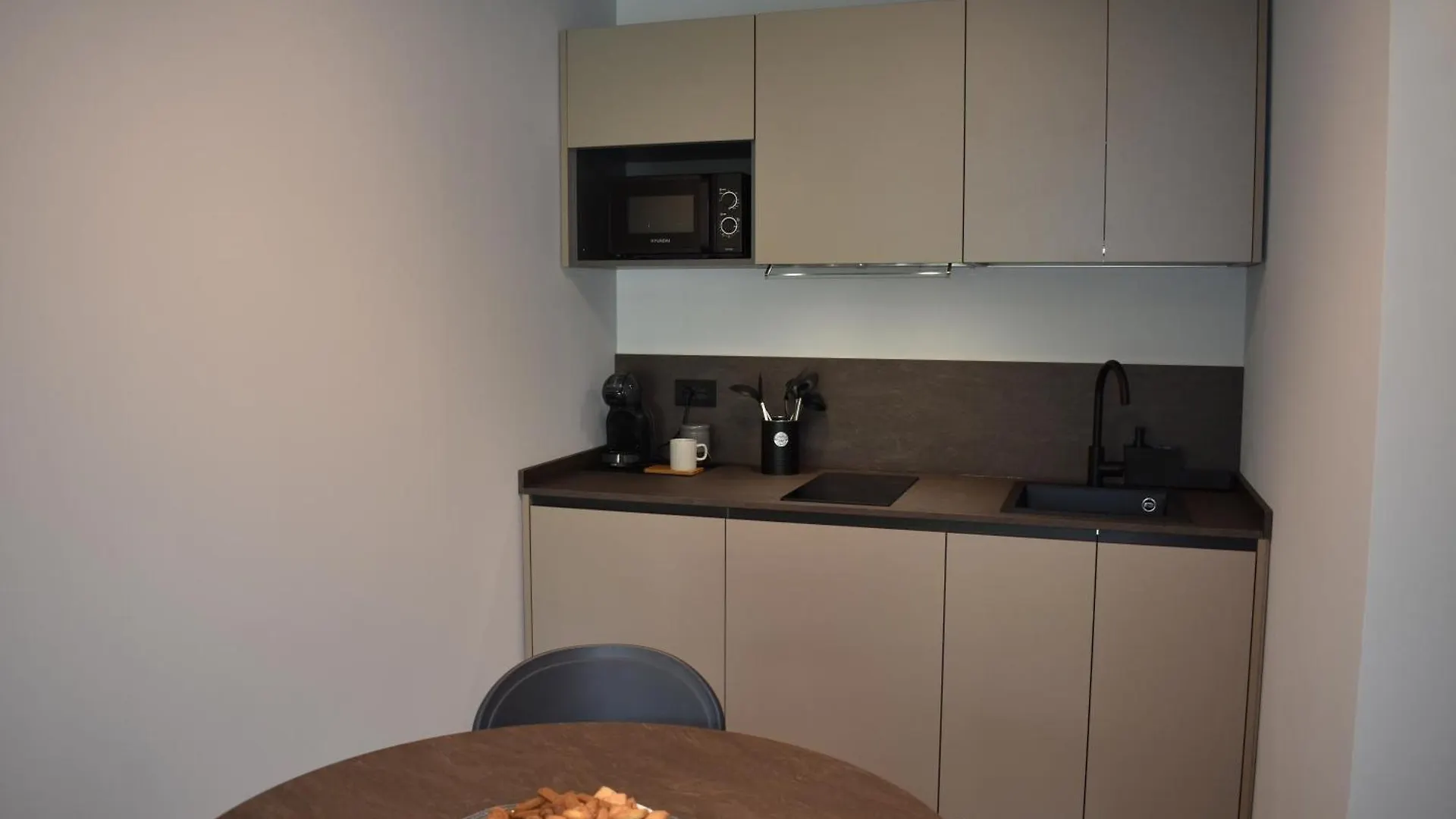 Baia Delle Rose Holiday Apartments Costa Volpino Italie