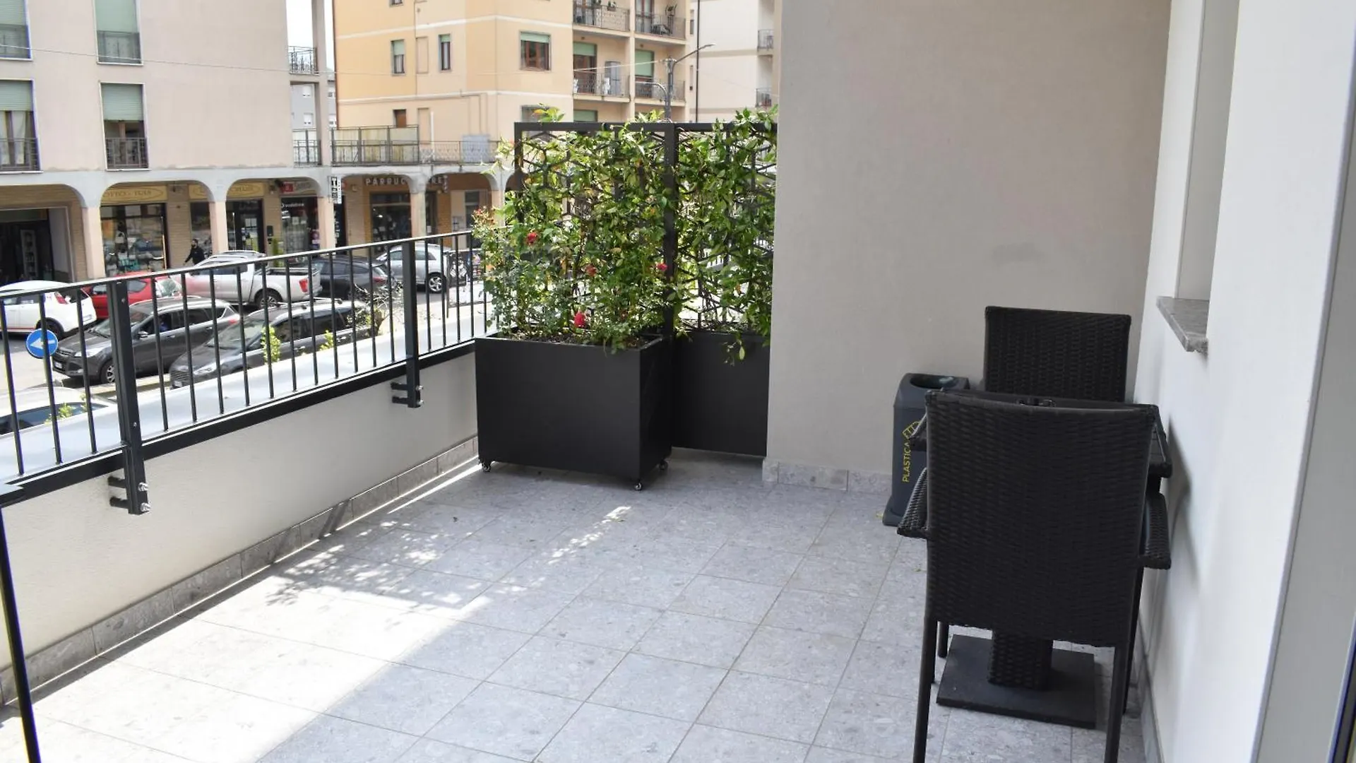 Baia Delle Rose Holiday Apartments Costa Volpino